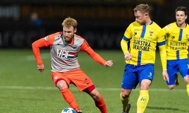 展现出强大 展现出强大