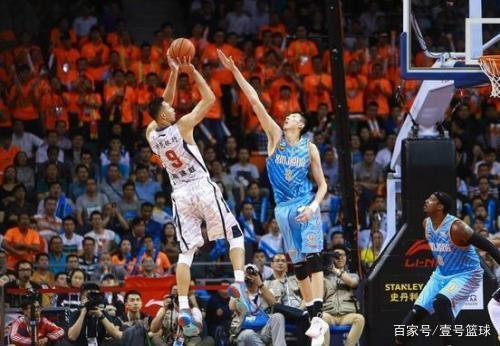 也不盲目拼 也不盲目拼