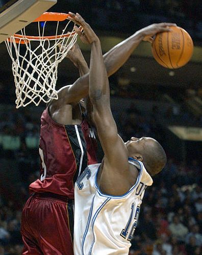 排名为何常 排名为何常